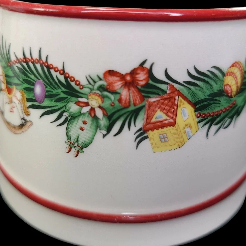 Spode Christmas Memories Creamer Sugar Bowl With Lid‎ Set England Discon Vintage